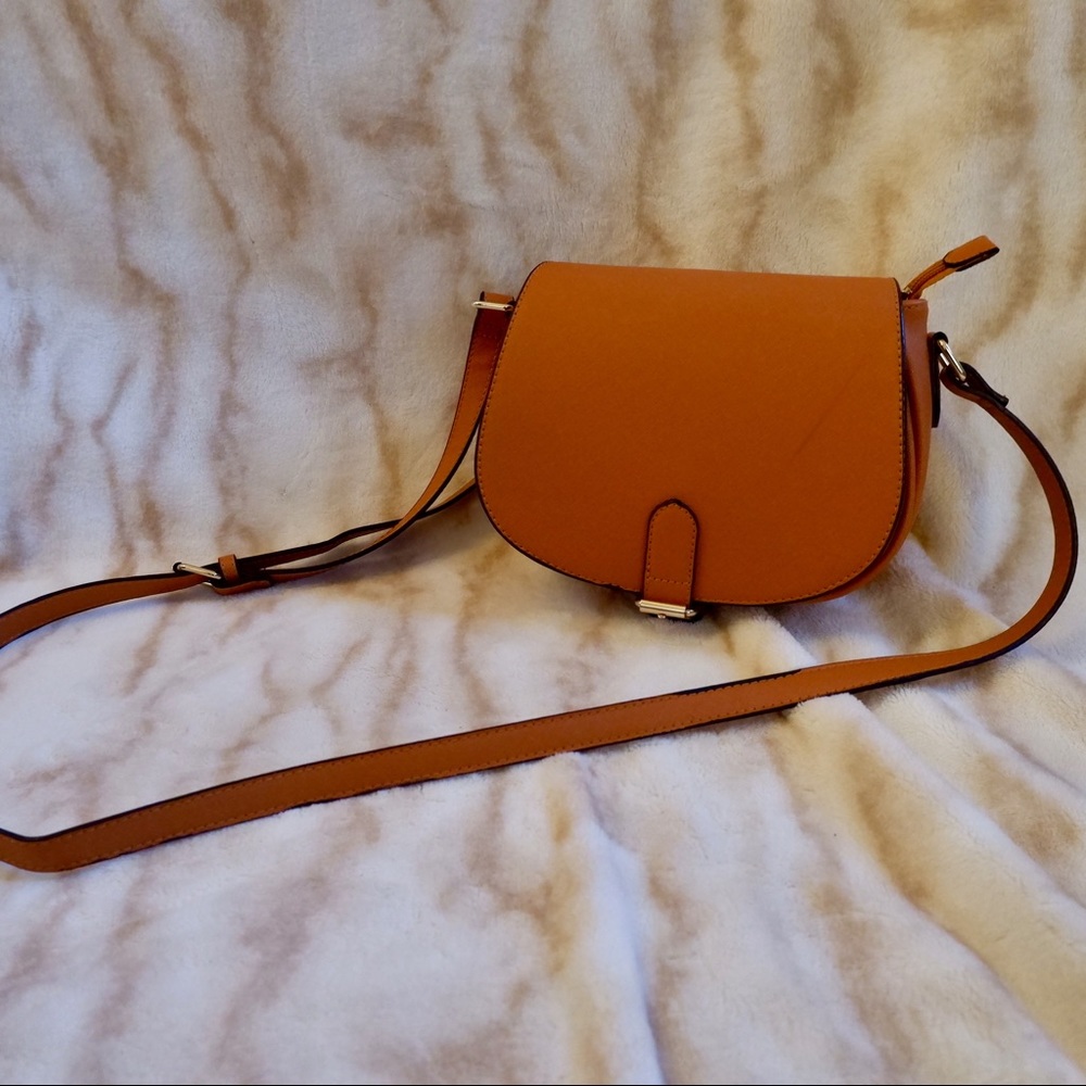 Round Crossbody Purse